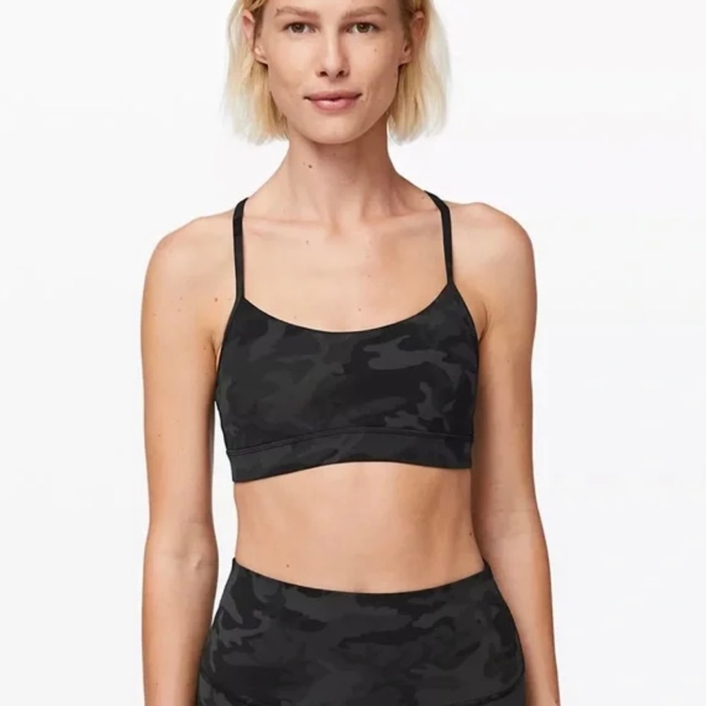 Used Lululemon Flow Y Bra! Incognito Camo Multi Grey! Size 8!